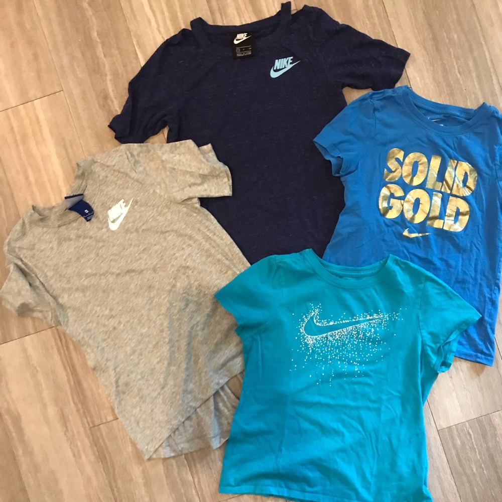 Girls Nike t-shirt bundle
